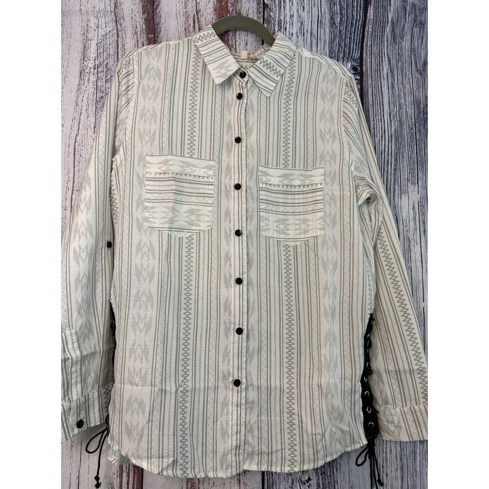 Women's Entro Long Sleeve Button Up Blouse Large NWT